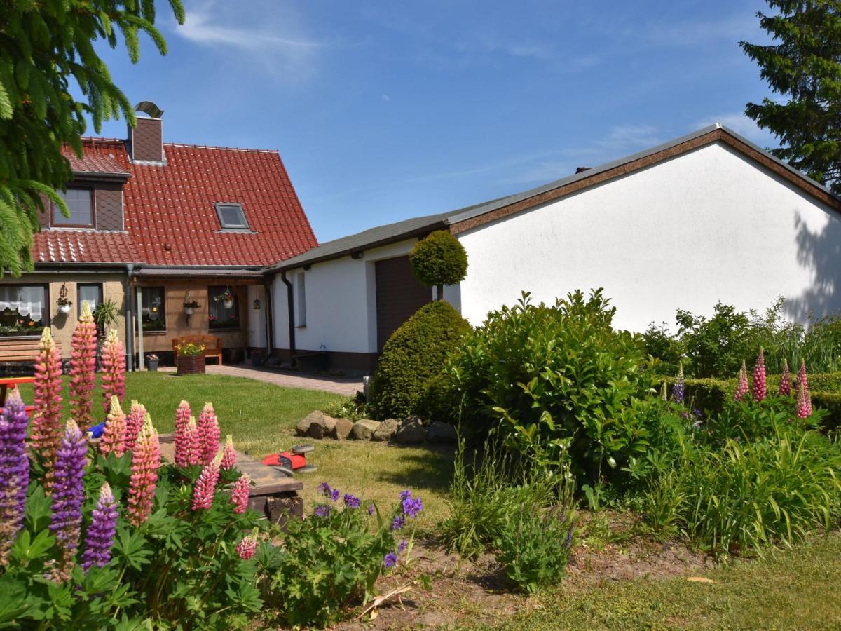 Apartment In Robertsdorf With Garden, Terrace, Barbecue Blowatz Chambre photo