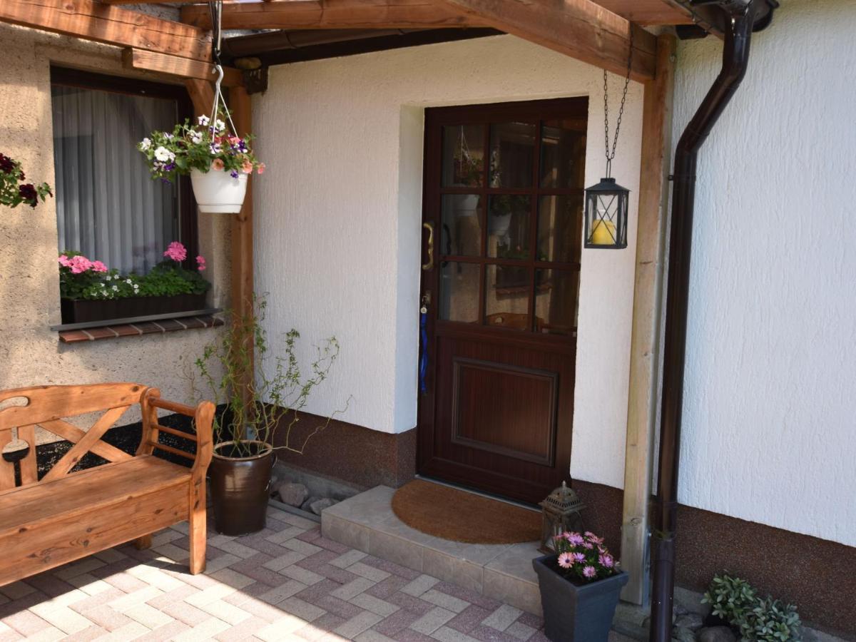 Apartment In Robertsdorf With Garden, Terrace, Barbecue Blowatz Chambre photo